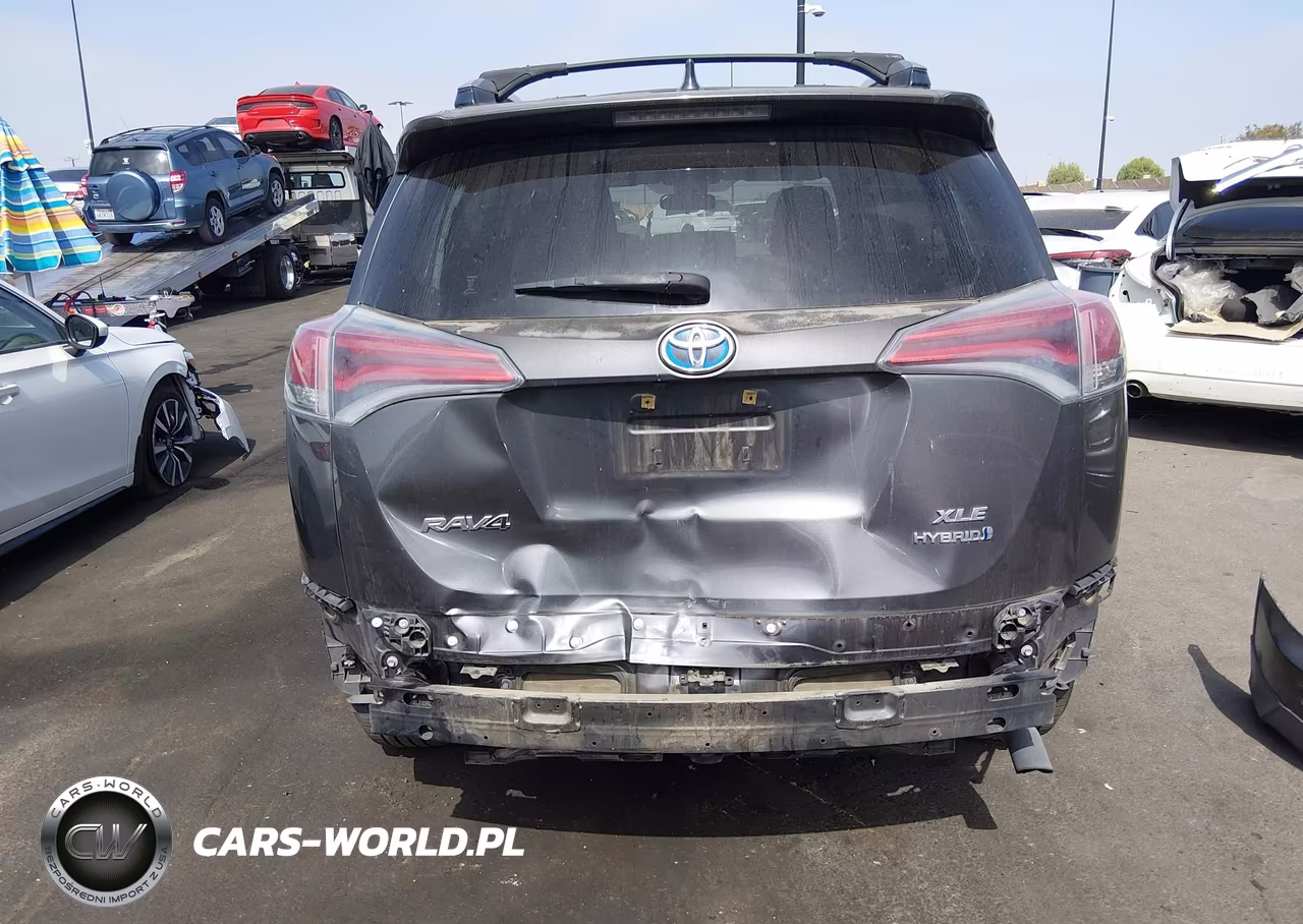 2017 Toyota Rav4 Hybrid Xle VIN:JTMRJREV3HD092853 - 6