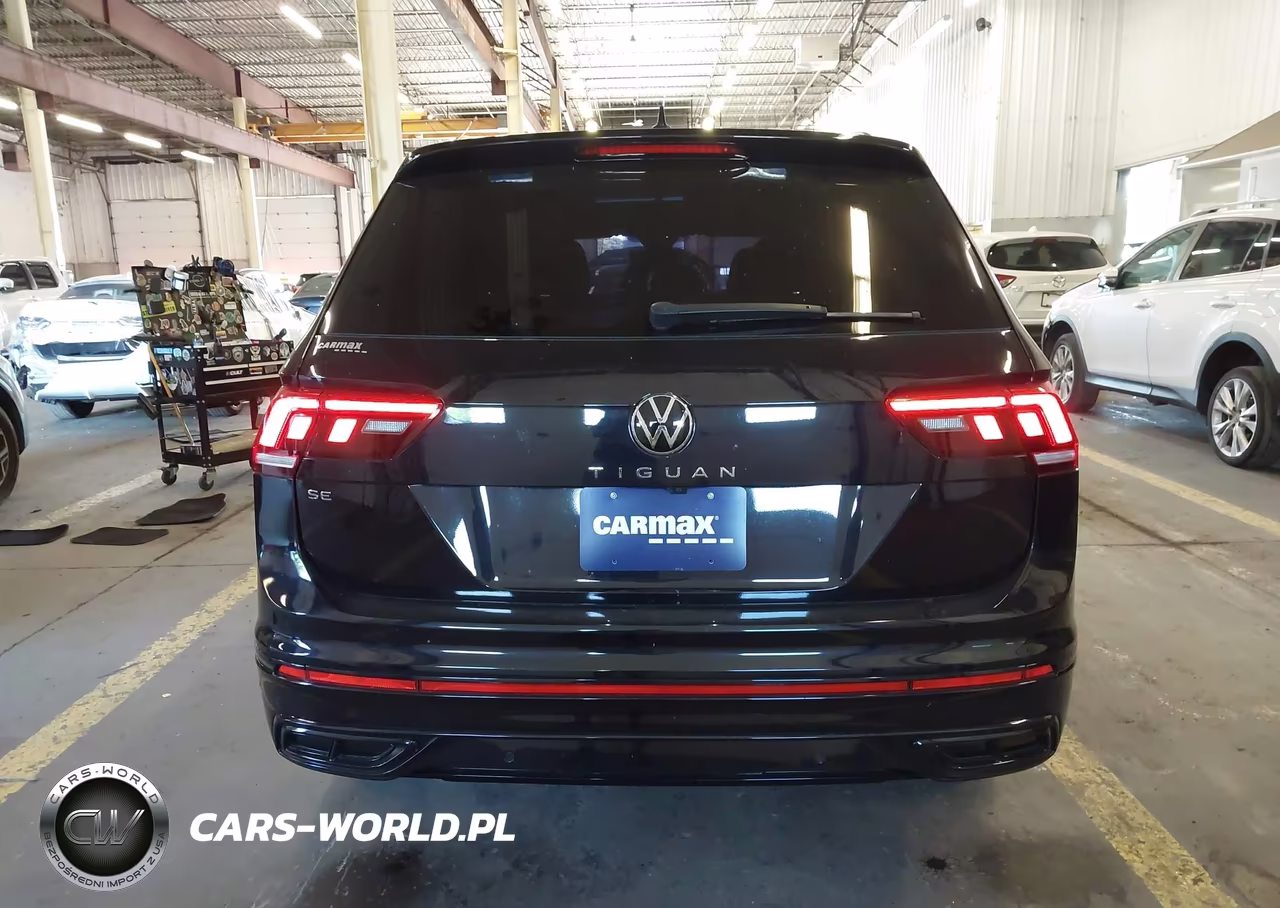 2022 Volkswagen Tiguan 2.0T Se R-Line Black VIN:3VVCB7AX7NM054672 - 17
