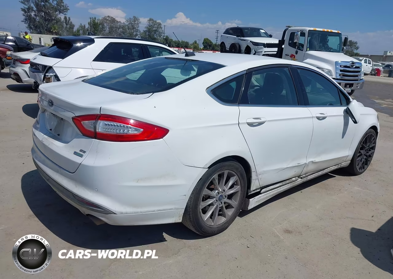 2015 Ford Fusion Se VIN:1FA6P0HD4F5126456 - 4