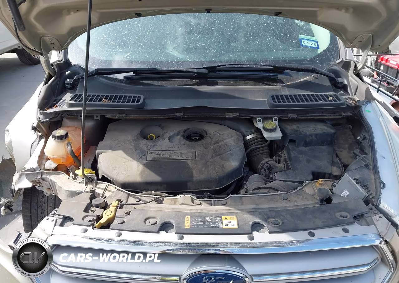 2018 Ford Escape Titanium VIN:1FMCU9J97JUA97254 - 10