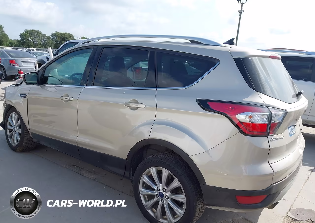 2018 Ford Escape Titanium VIN:1FMCU9J97JUA97254 - 15