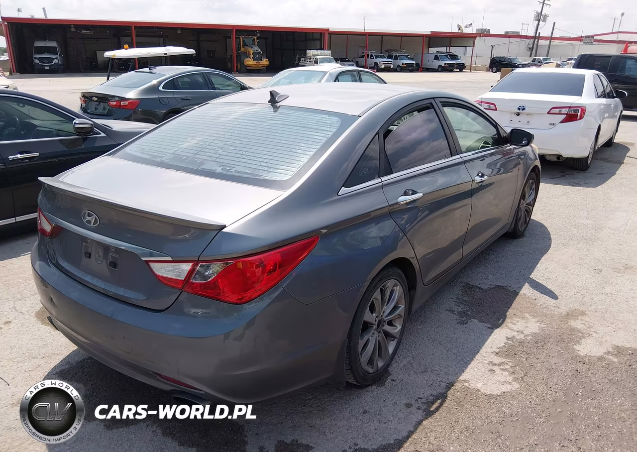 2011 Hyundai Sonata Se VIN:5NPEC4AC3BH198687 - 4