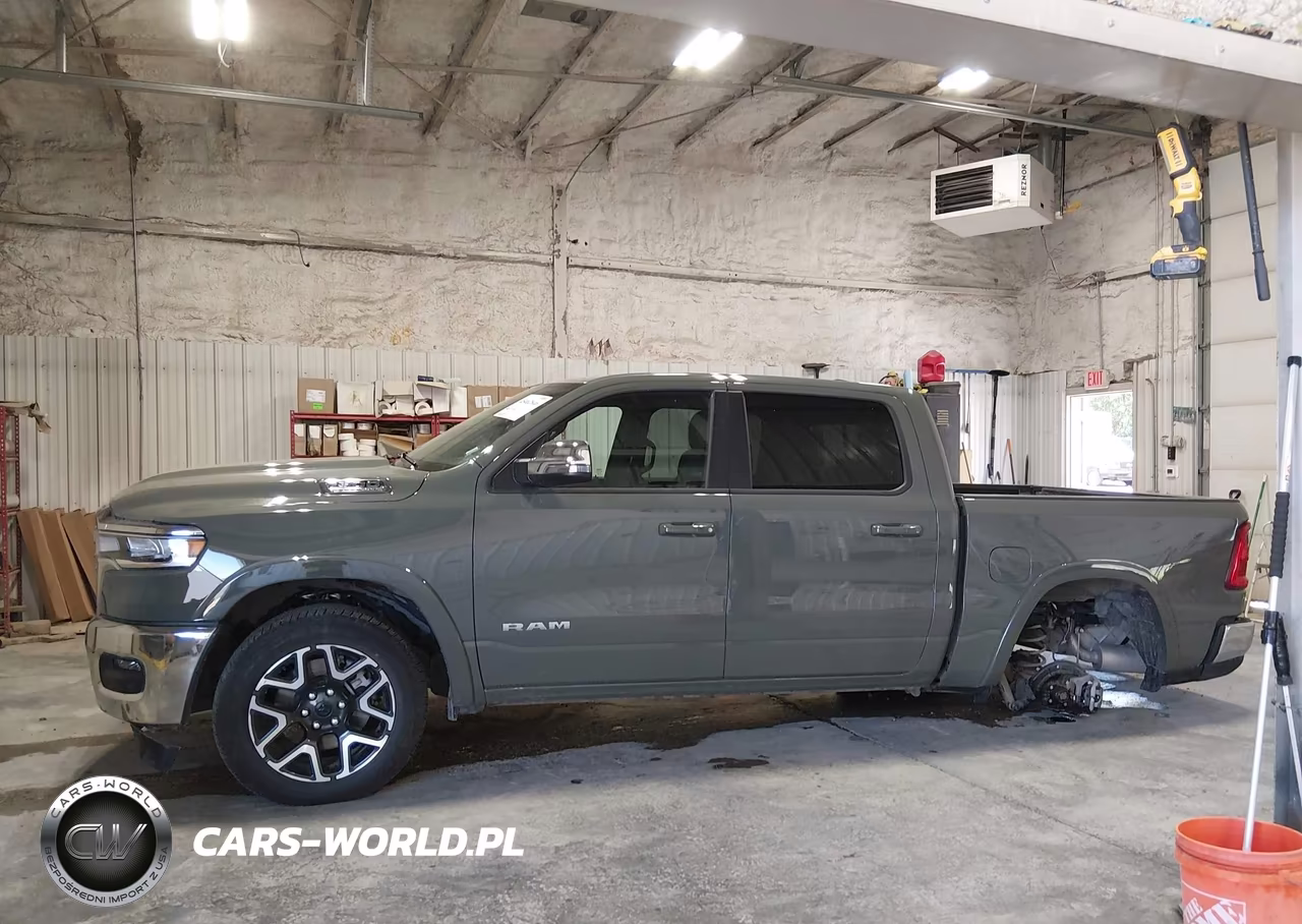 2026 Ram 1500 Laramie 4X4 5'7 Box VIN:1C6SRFJP4TN322510 - 14