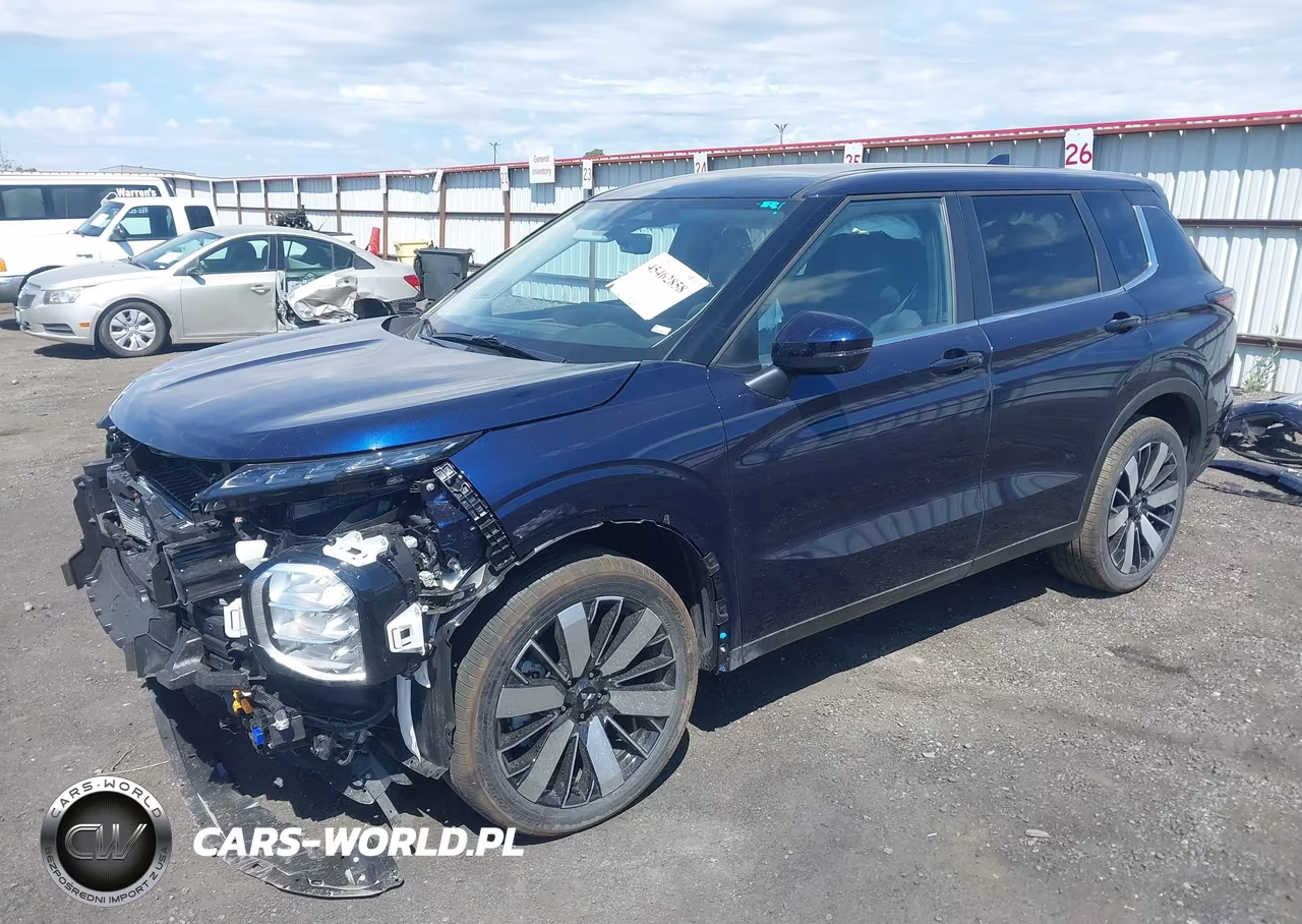 2026 Mitsubishi Outlander Le 2.5 2Wd-Se 2.5 2Wd VIN:JA4J3VAB2TZ044035 - 2