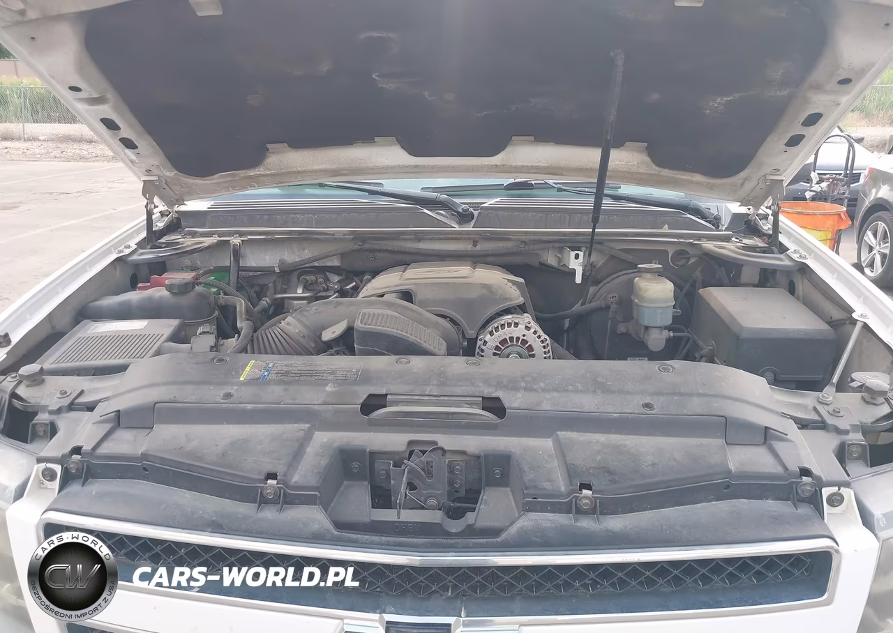 2010 Chevrolet Suburban 1500 Lt1 VIN:1GNUKJE30AR115092 - 10