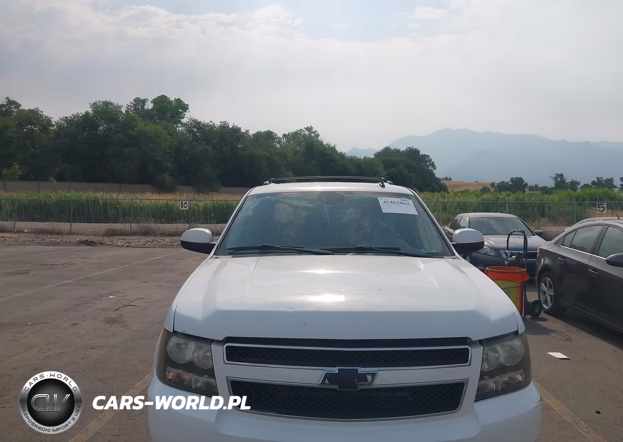 2010 Chevrolet Suburban 1500 Lt1 VIN:1GNUKJE30AR115092 - 12