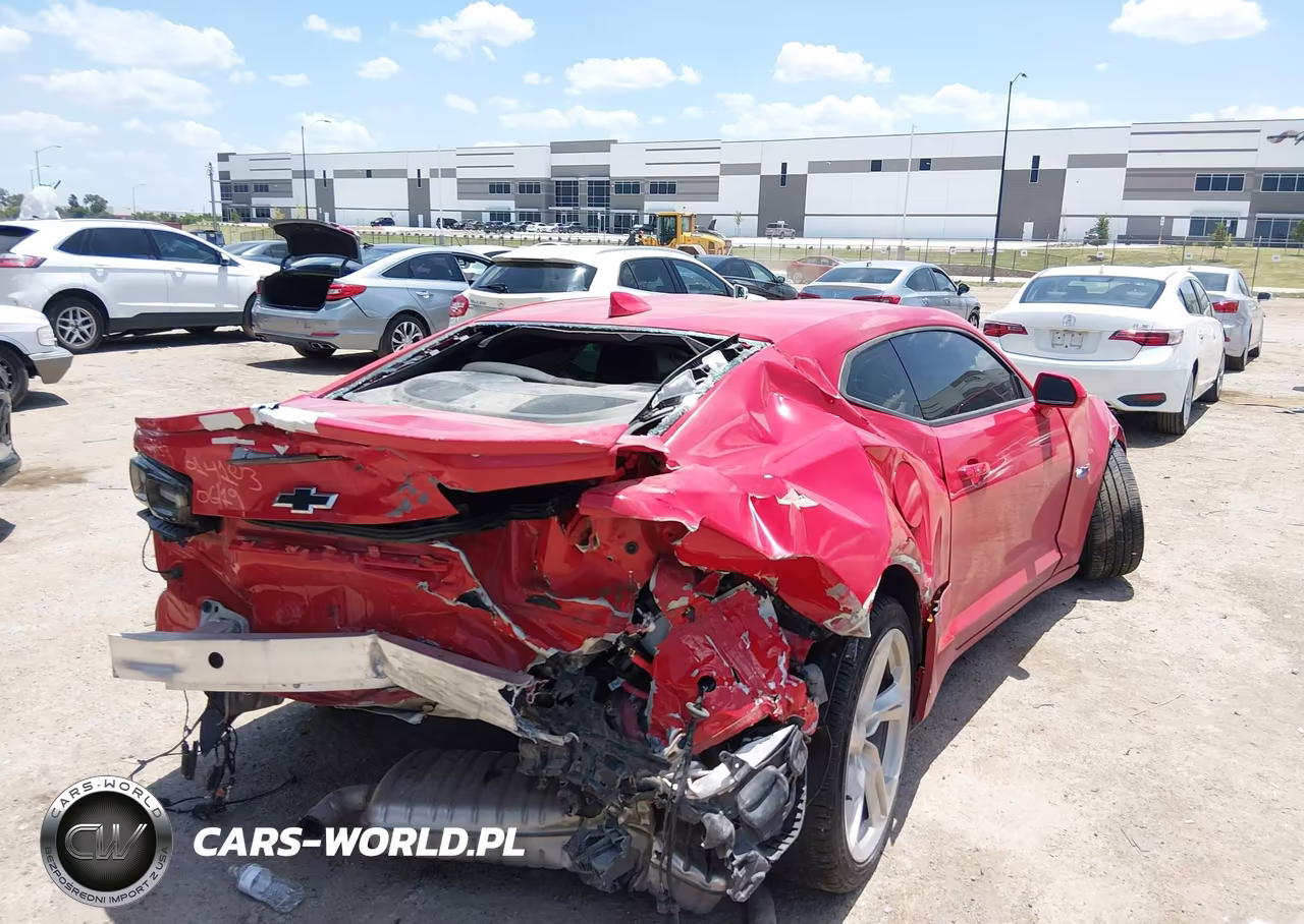 2021 Chevrolet Camaro Rwd 2Lt VIN:1G1FD1RX9M0104103 - 4