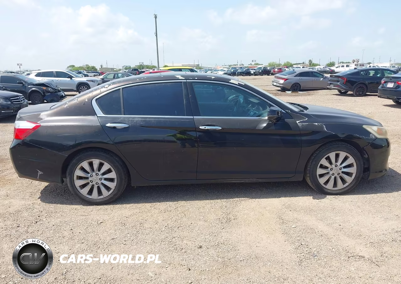 2013 Honda Accord Touring VIN:1HGCR3F96DA026260 - 13
