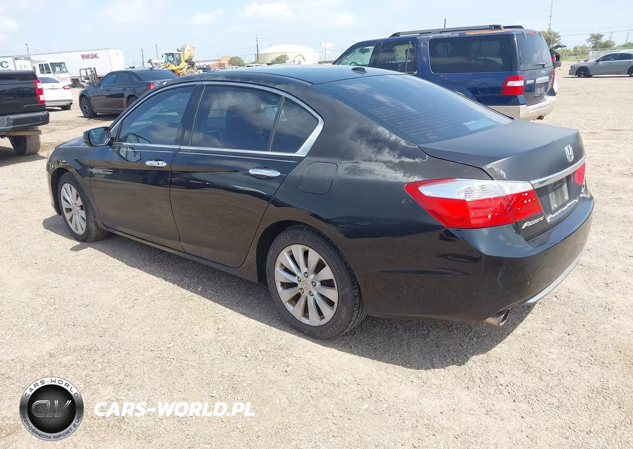 2013 Honda Accord Touring VIN:1HGCR3F96DA026260 - 3