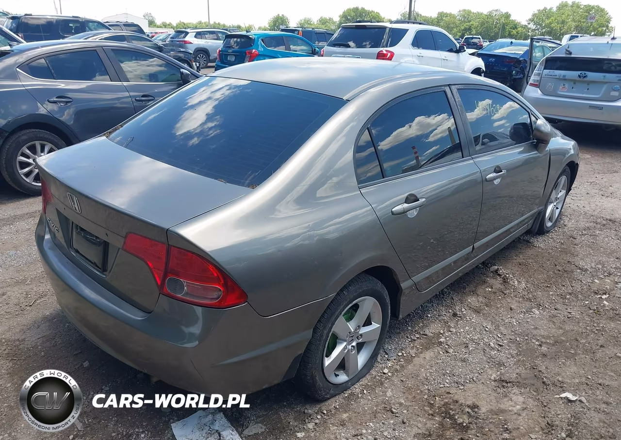 2008 Honda Civic Lx VIN:2HGFA16508H324574 - 4