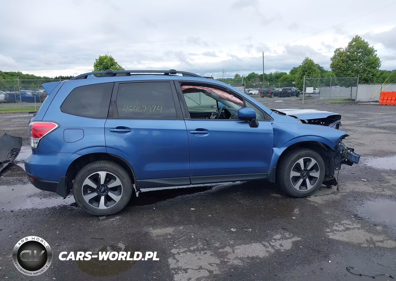 2018 Subaru Forester 2.5I Premium VIN:JF2SJAGC4JH581907 - 14