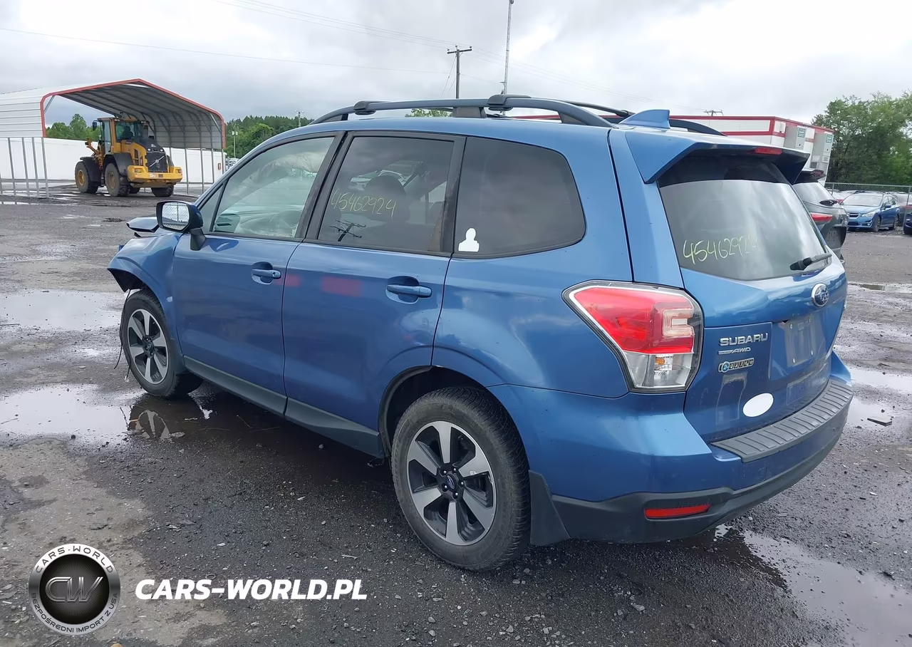 2018 Subaru Forester 2.5I Premium VIN:JF2SJAGC4JH581907 - 3