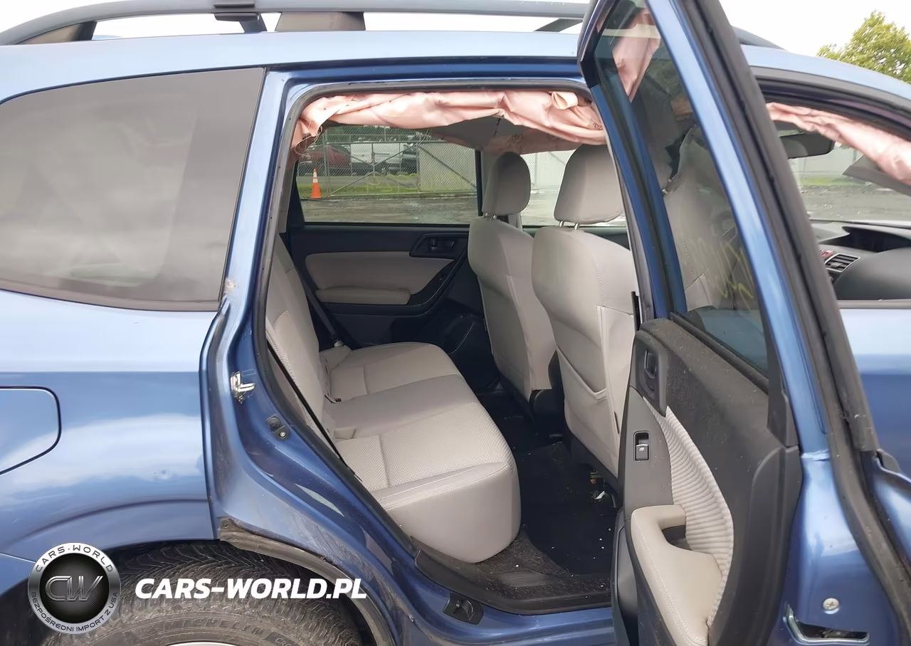 2018 Subaru Forester 2.5I Premium VIN:JF2SJAGC4JH581907 - 8