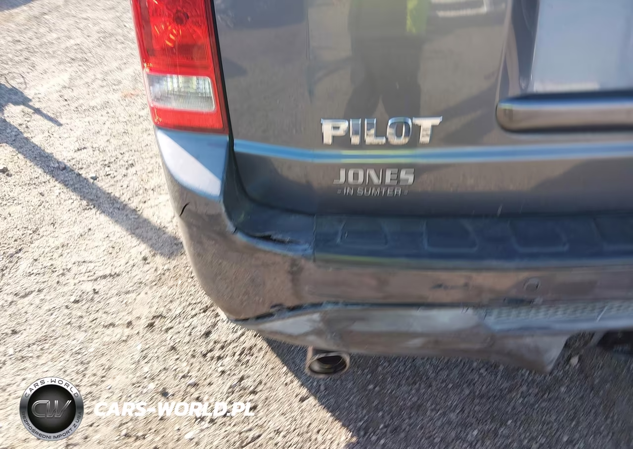 2015 Honda Pilot Touring VIN:5FNYF4H94FB028762 - 6