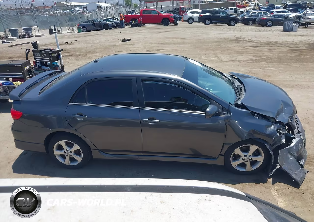 2012 Toyota Corolla S VIN:2T1BU4EE9CC899587 - 12