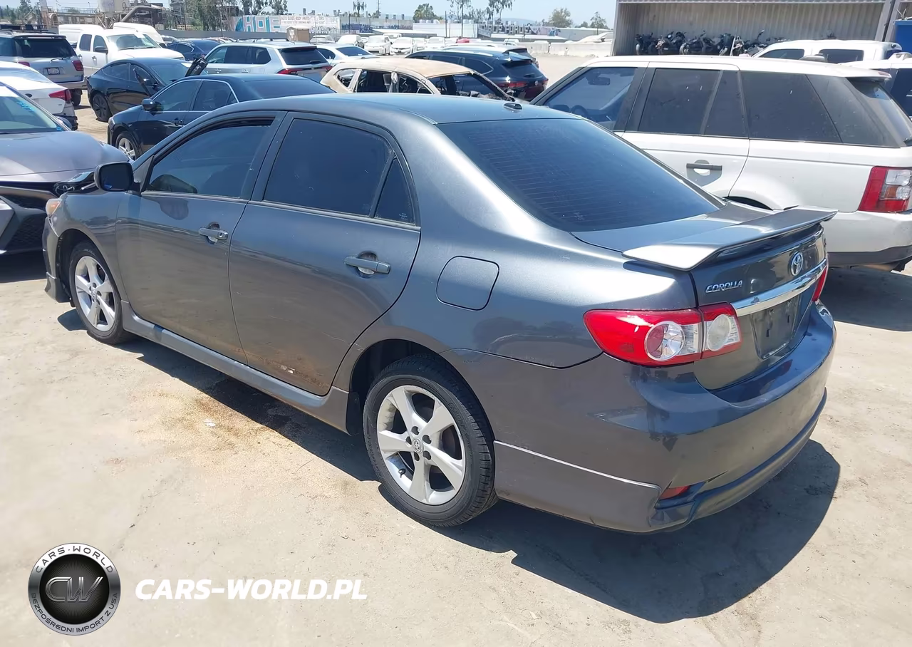 2012 Toyota Corolla S VIN:2T1BU4EE9CC899587 - 3