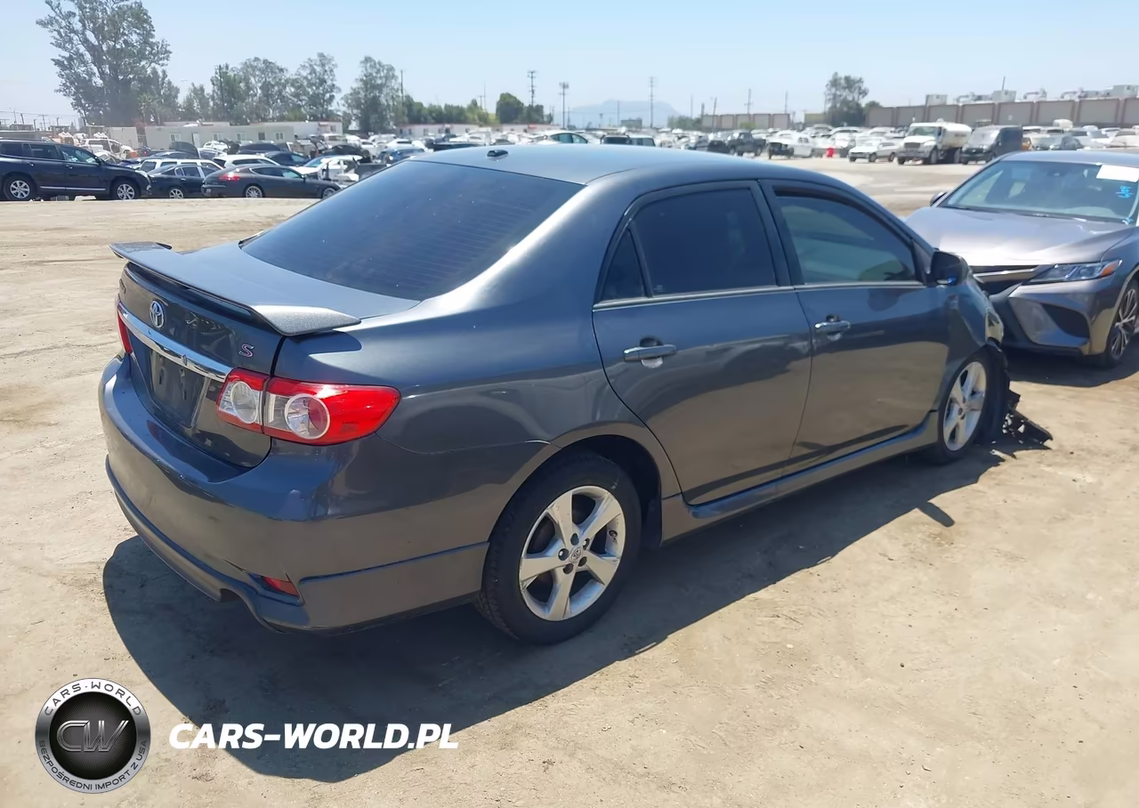 2012 Toyota Corolla S VIN:2T1BU4EE9CC899587 - 4