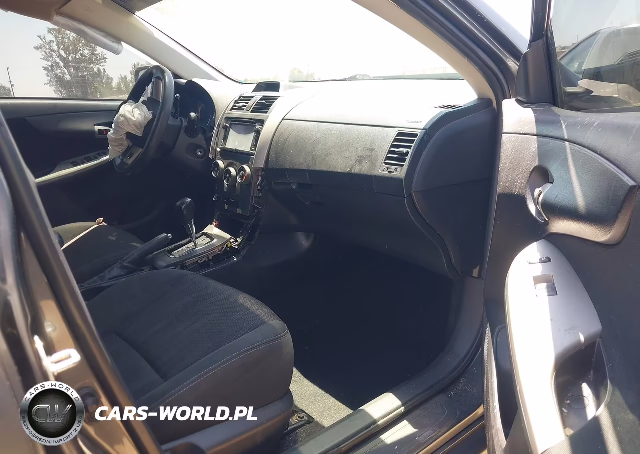 2012 Toyota Corolla S VIN:2T1BU4EE9CC899587 - 5