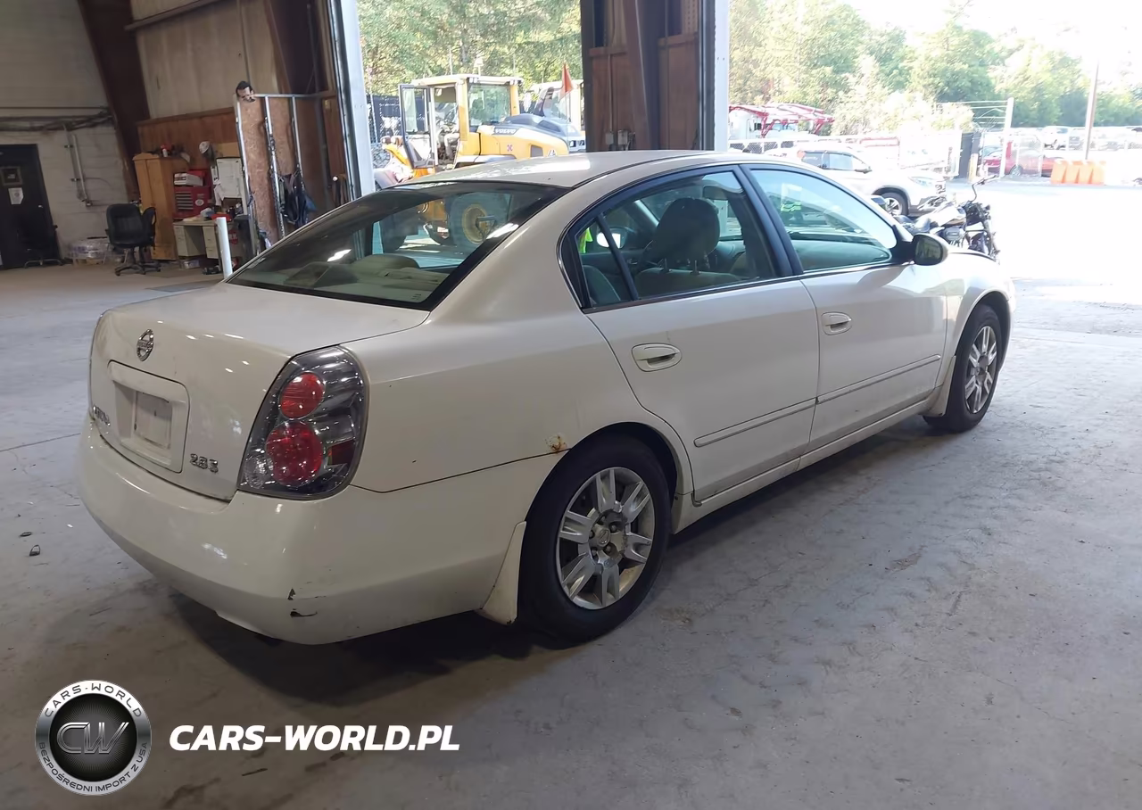 2005 Nissan Altima 2.5 S VIN:1N4AL11D95C367297 - 4