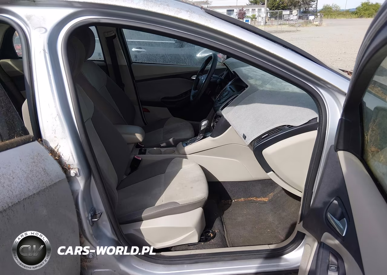 2013 Ford Focus Se VIN:1FADP3F28DL132263 - 5