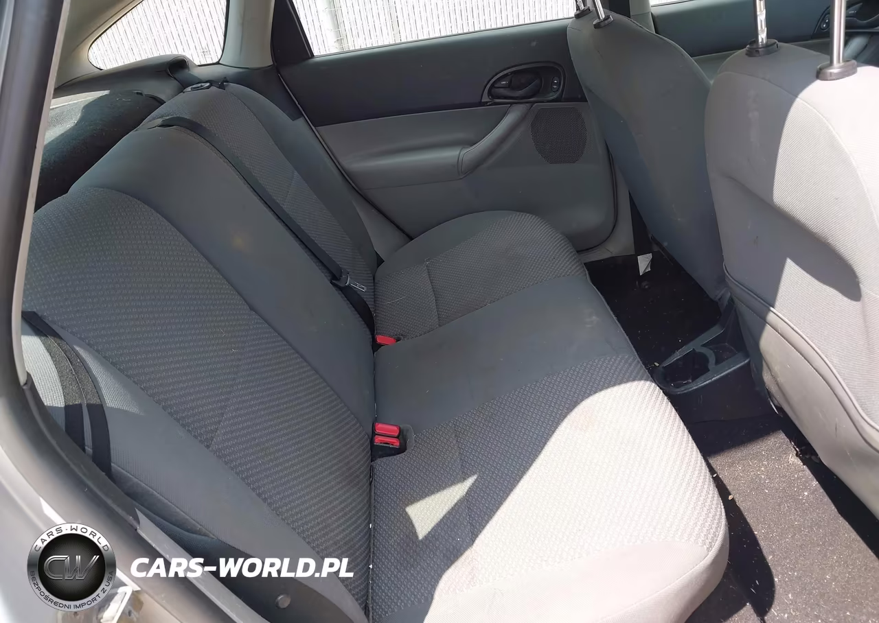 2005 Ford Focus Zx5 VIN:3FAFP37N25R109971 - 8