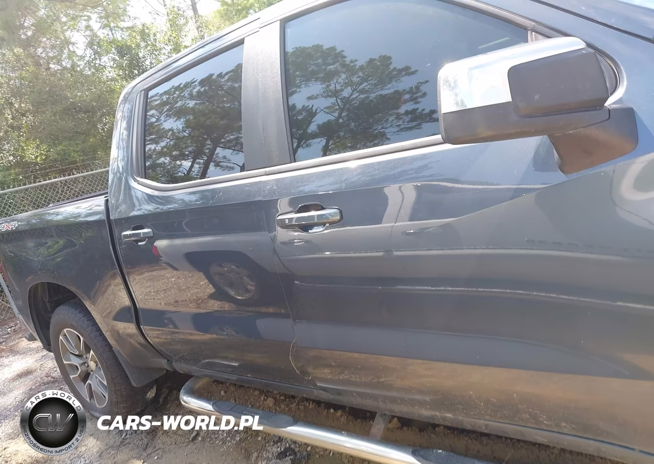 2021 Chevrolet Silverado 1500 VIN:1GCUYDED2MZ228516 - 13