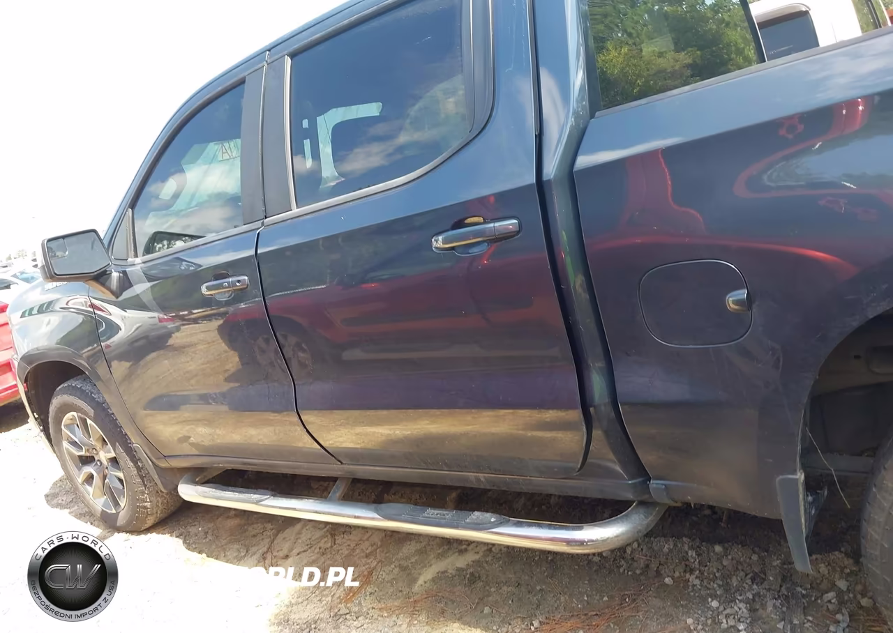 2021 Chevrolet Silverado 1500 VIN:1GCUYDED2MZ228516 - 14