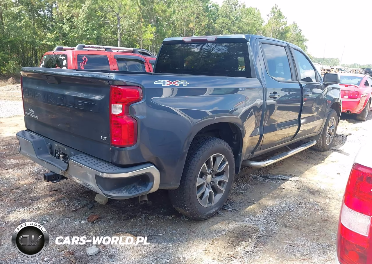 2021 Chevrolet Silverado 1500 VIN:1GCUYDED2MZ228516 - 4