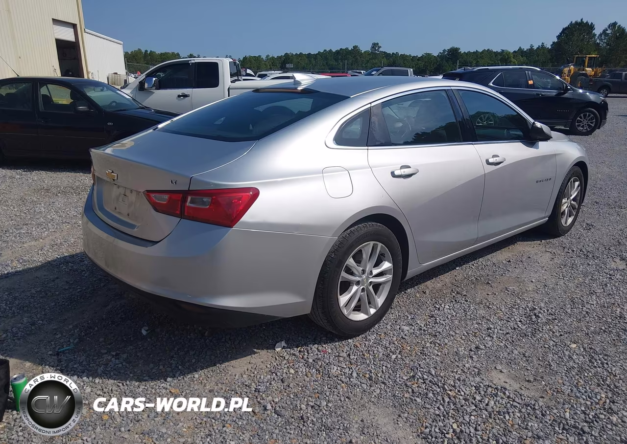 2016 Chevrolet Malibu 1Lt VIN:1G1ZE5ST1GF285885 - 4