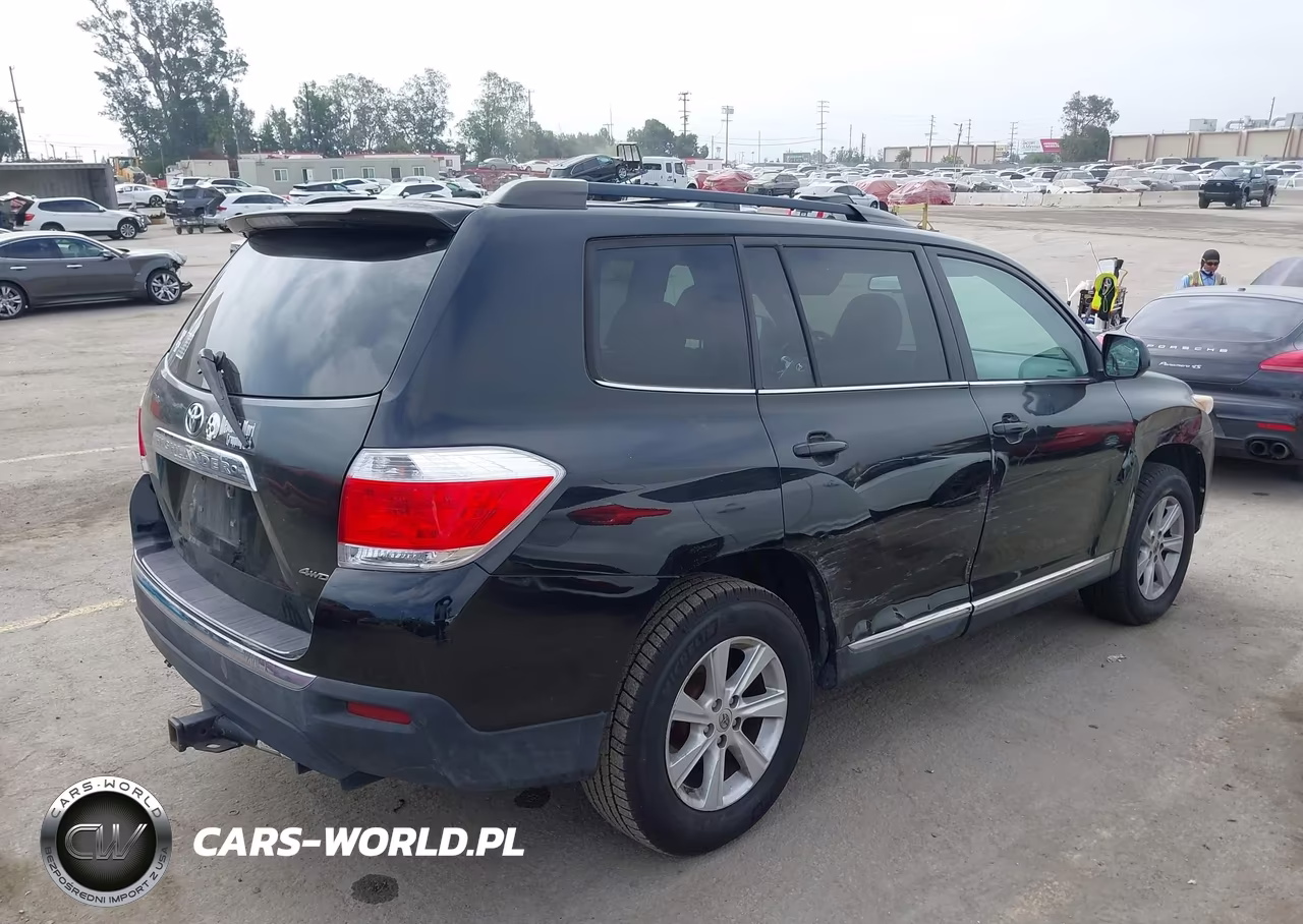 2011 Toyota Highlander Se V6 VIN:5TDBK3EH9BS048583 - 4