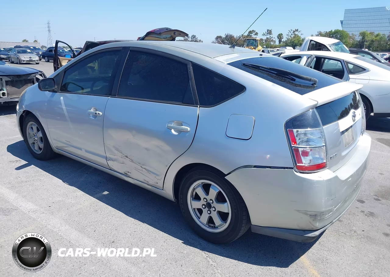2005 Toyota Prius VIN:JTDKB20U857020190 - 3