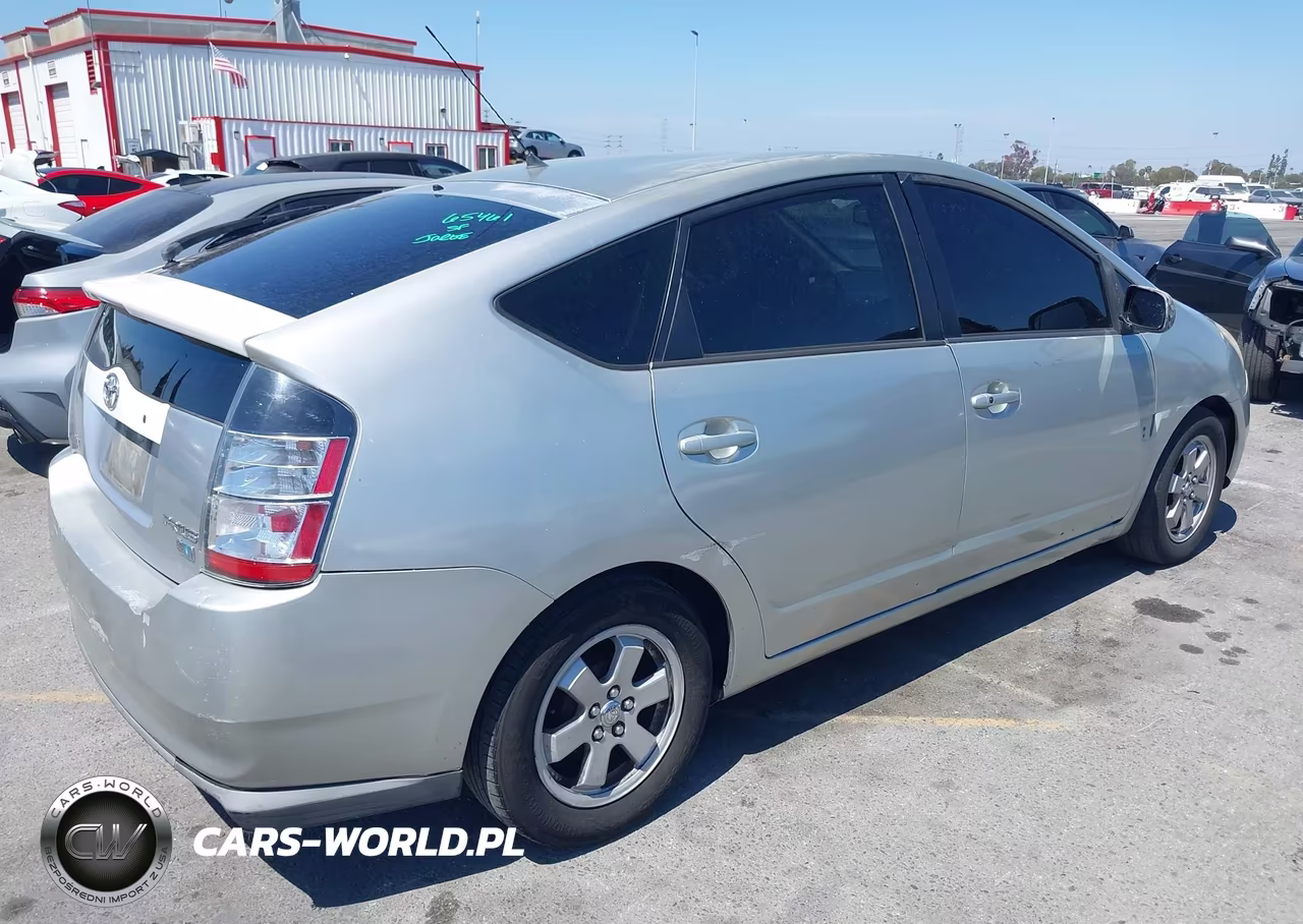 2005 Toyota Prius VIN:JTDKB20U857020190 - 4
