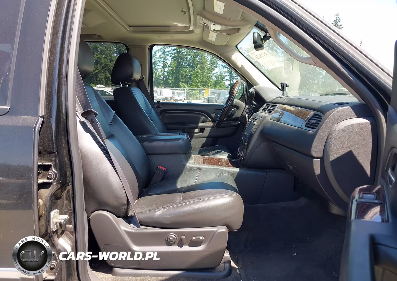 2012 GMC Yukon Denali VIN:1GKS2EEF8CR119173 - 5