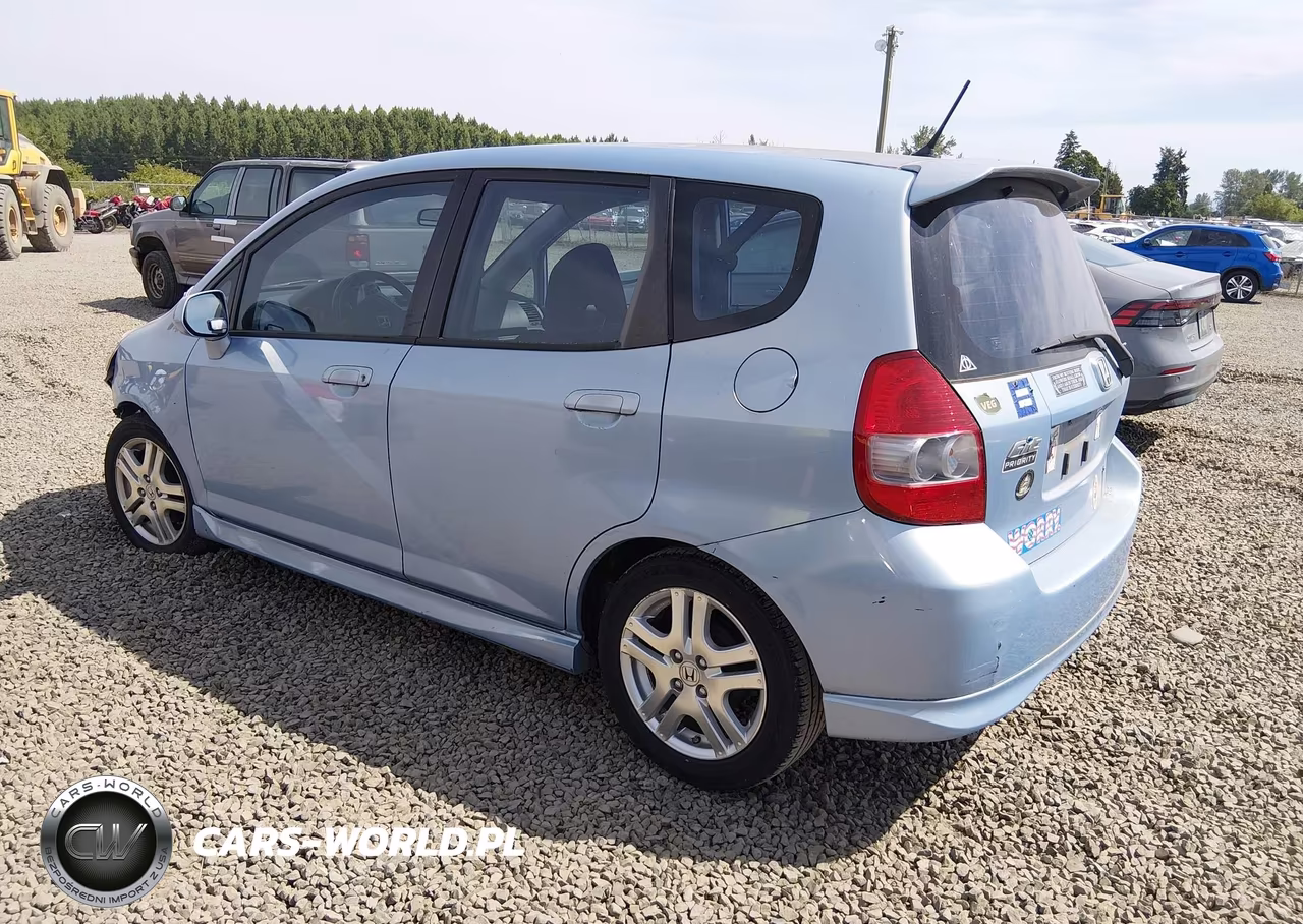 2008 Honda Fit Sport VIN:JHMGD38618S010080 - 3