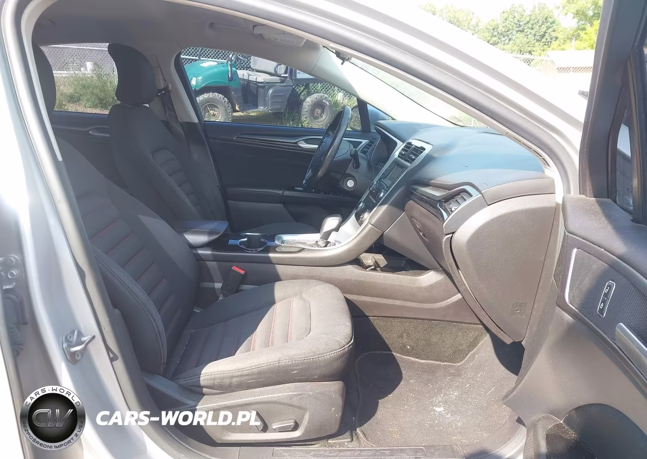 2016 Ford Fusion Se VIN:3FA6P0HD5GR186437 - 5