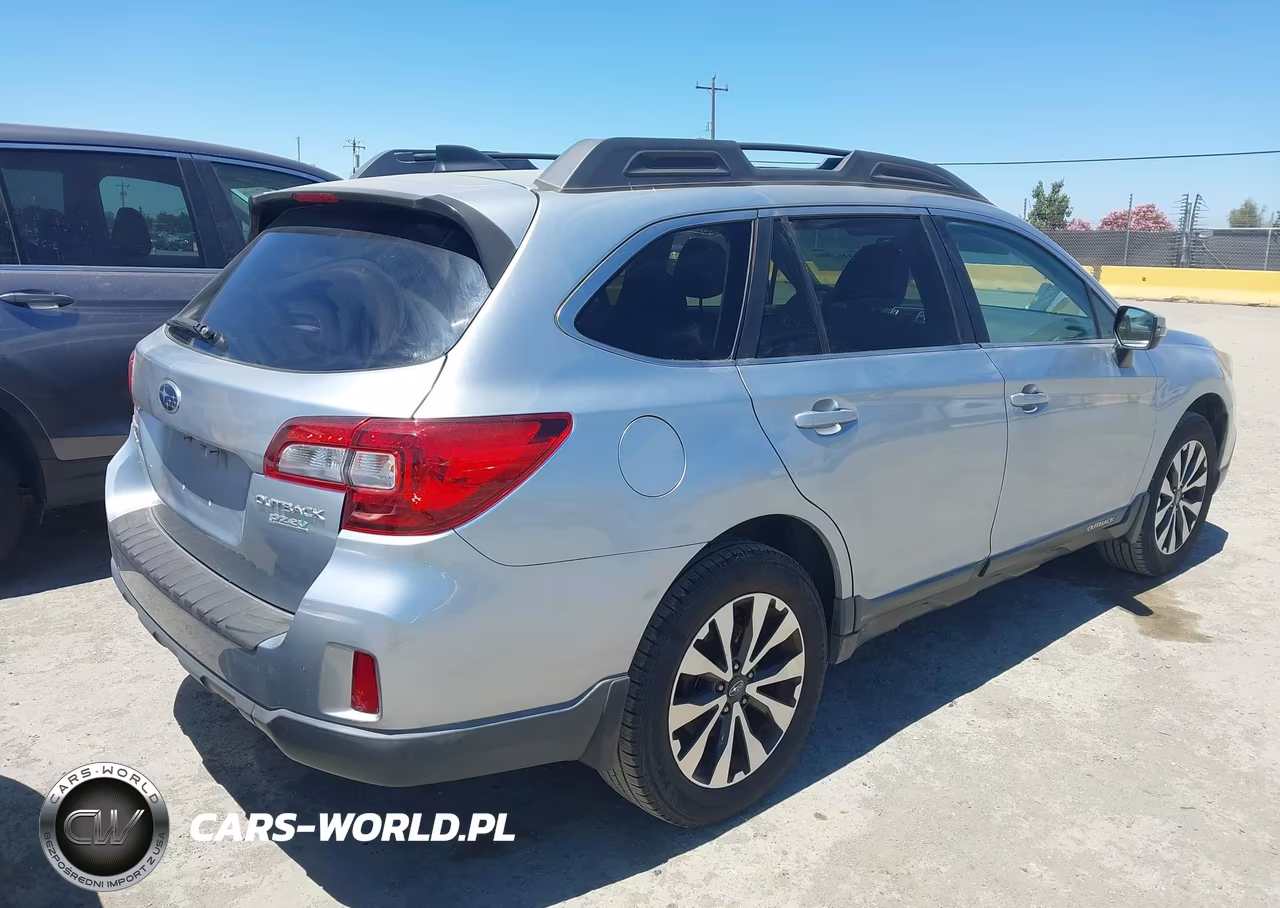 2016 Subaru Outback 2.5I Limited VIN:4S4BSANC4G3210424 - 4