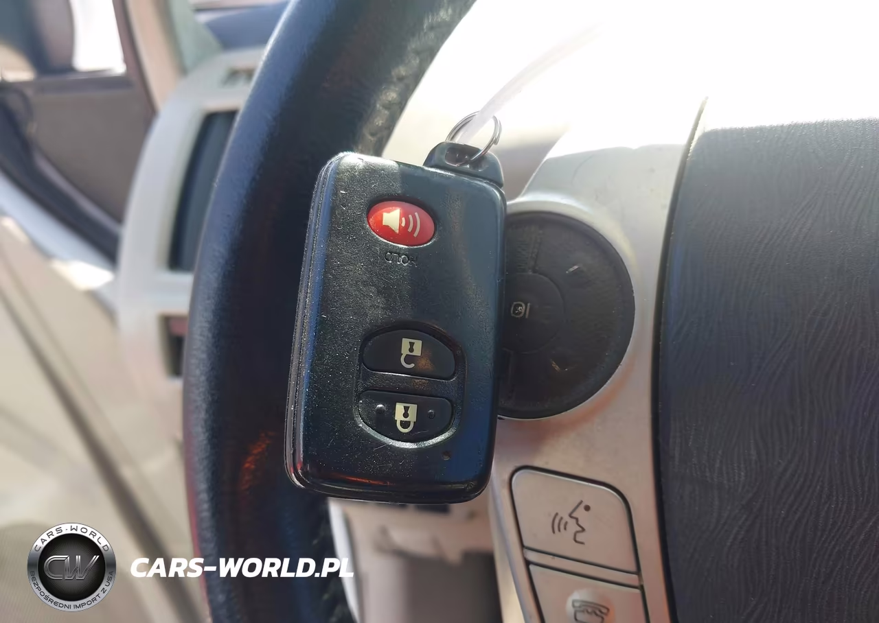 2014 Toyota Prius V Five VIN:JTDZN3EU4E3308963 - 11