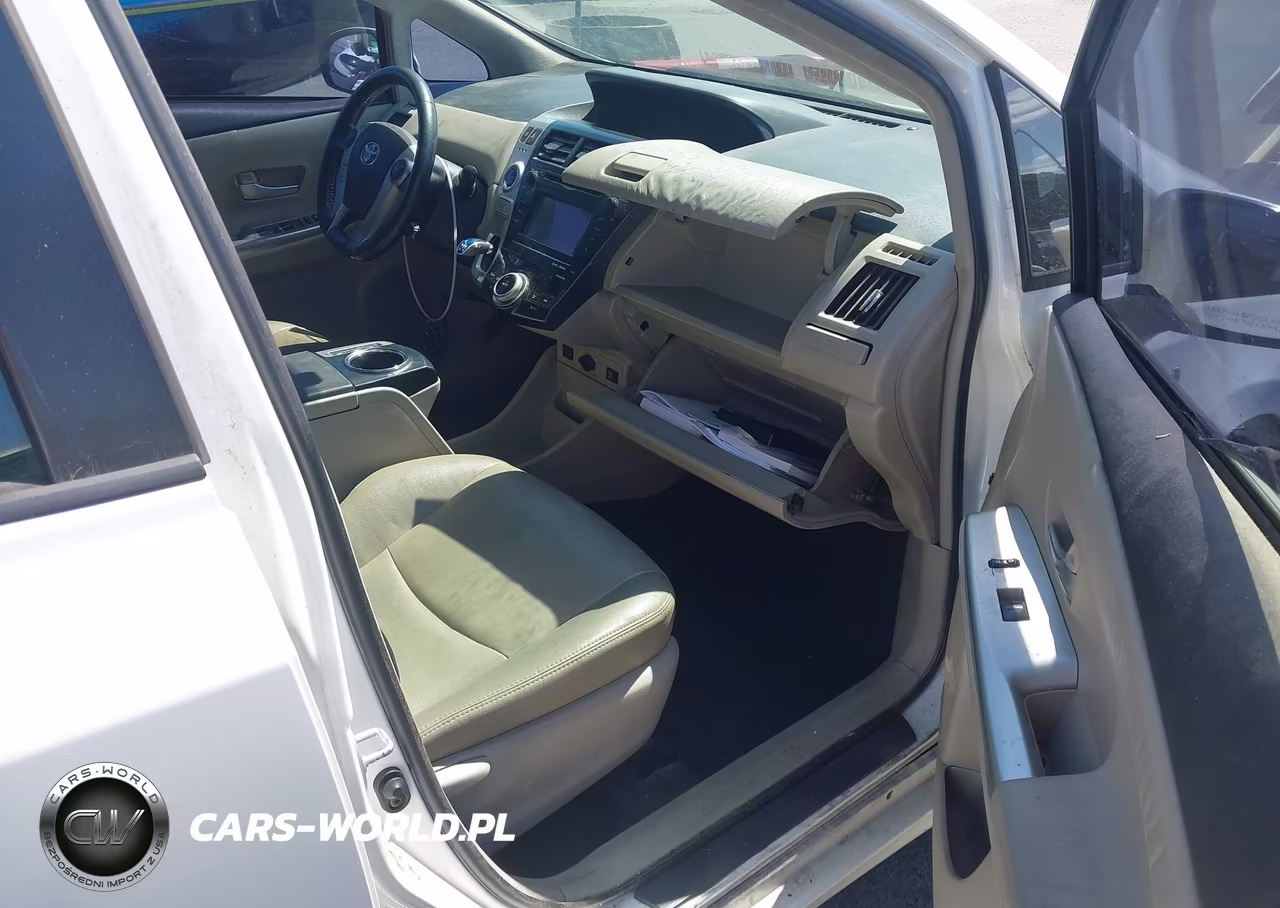 2014 Toyota Prius V Five VIN:JTDZN3EU4E3308963 - 5