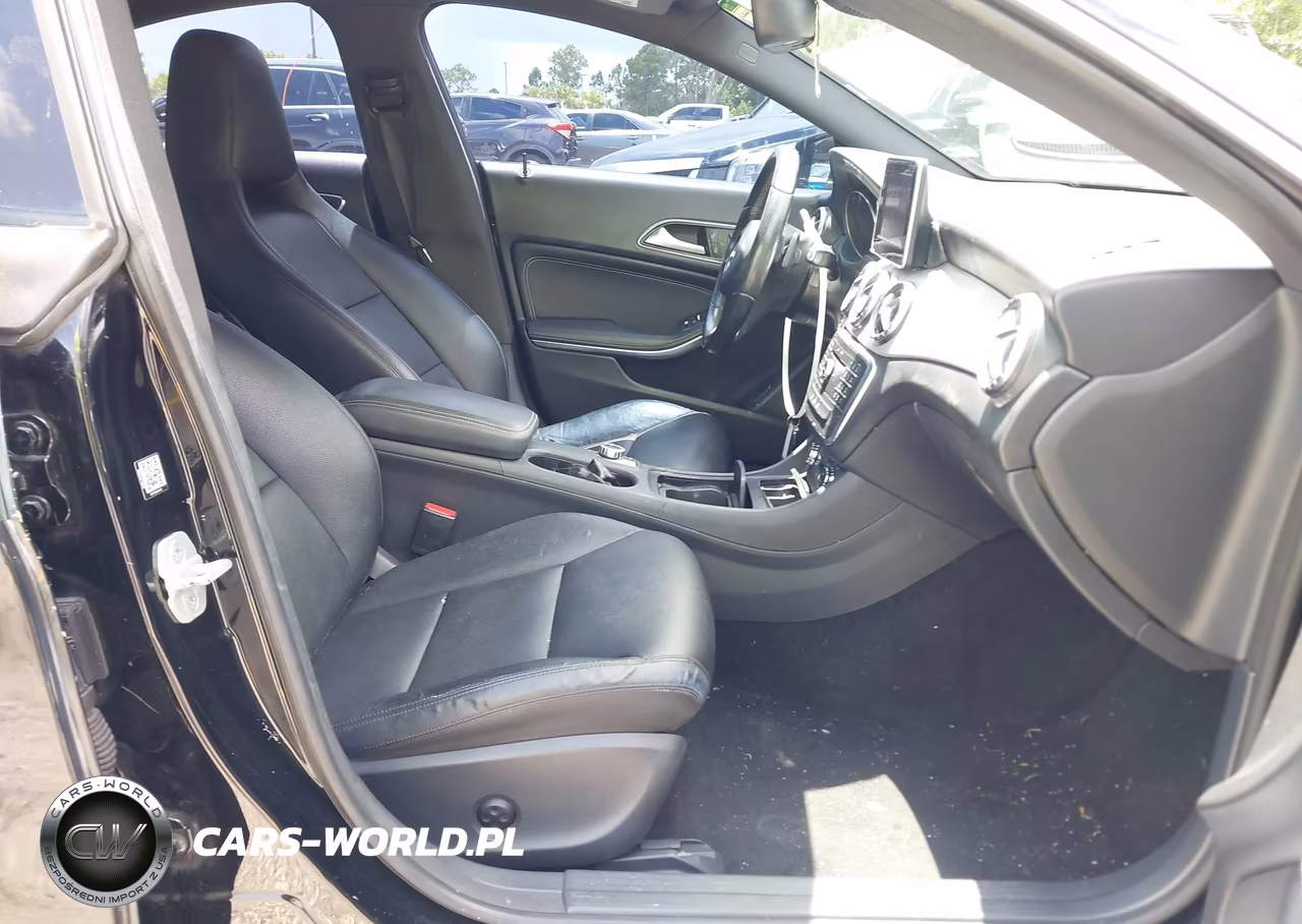 2015 Mercedes-Benz Cla 250 VIN:WDDSJ4EB2FN221043 - 5