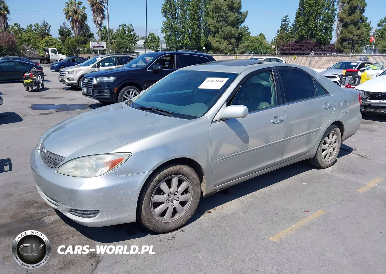 2002 Toyota Camry Xle VIN:JTDBF30K020033111 - 2