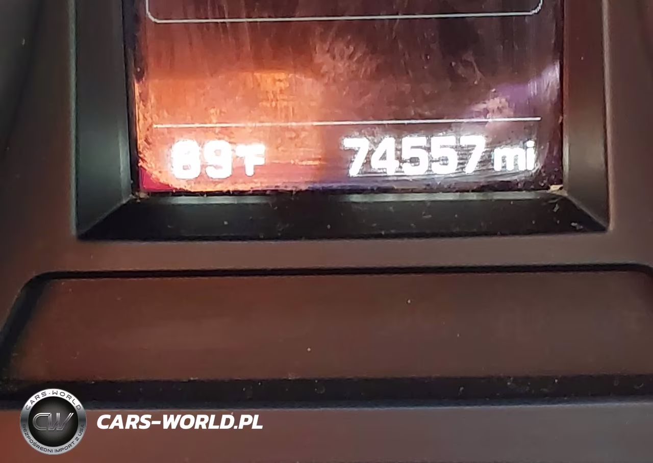 2017 Hyundai Santa Fe Sport 2.4L VIN:5NMZUDLB1HH050448 - 15