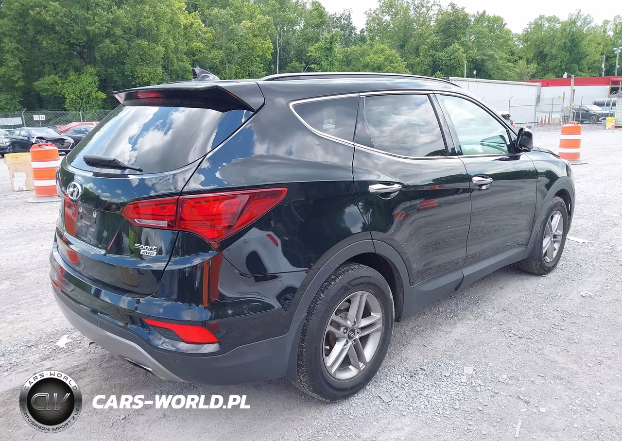 2017 Hyundai Santa Fe Sport 2.4L VIN:5NMZUDLB1HH050448 - 4