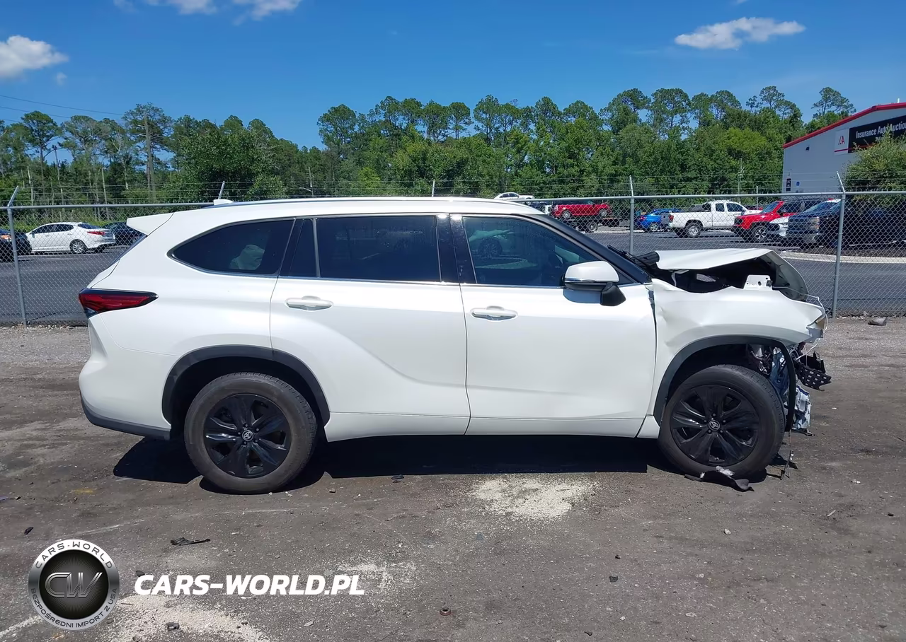 2020 Toyota Highlander Xle VIN:5TDGZRAH8LS022097 - 13