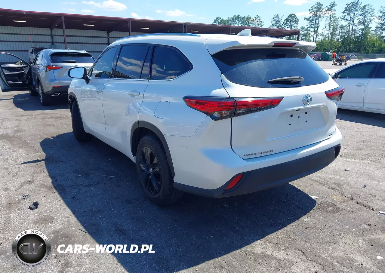 2020 Toyota Highlander Xle VIN:5TDGZRAH8LS022097 - 3