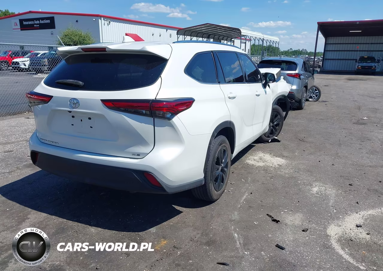 2020 Toyota Highlander Xle VIN:5TDGZRAH8LS022097 - 4
