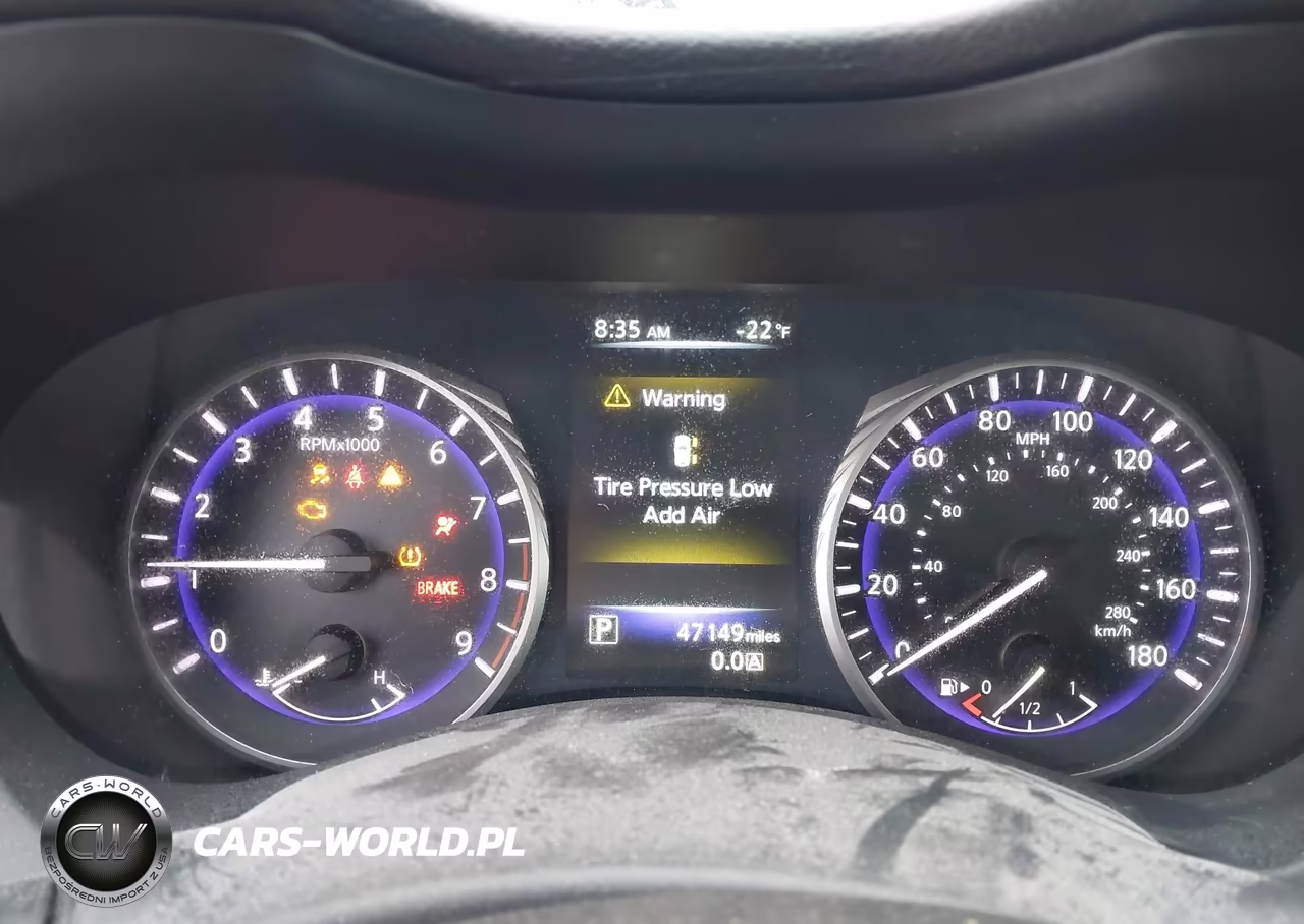 2014 Infiniti Q50 Sport VIN:JN1BV7ARXEM689970 - 7