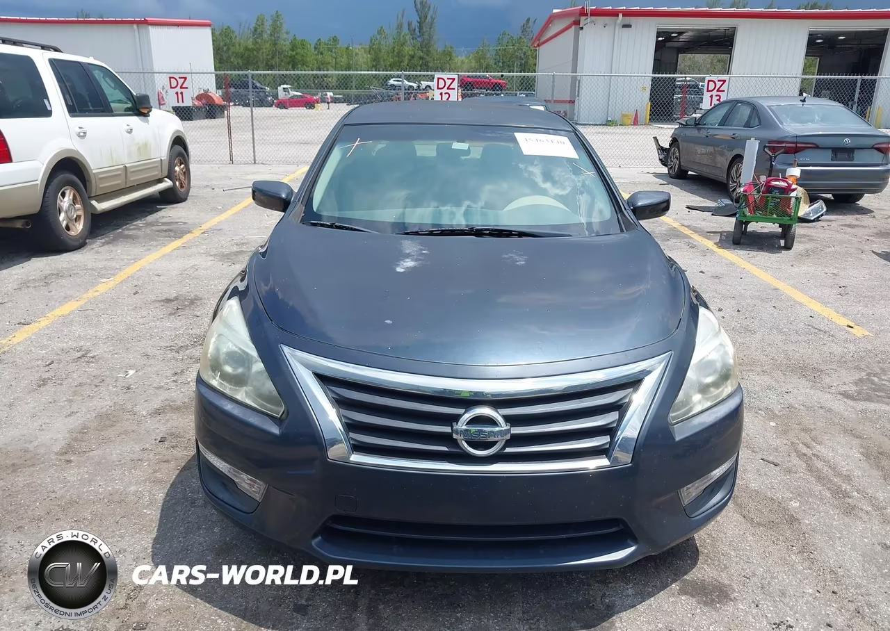2014 Nissan Altima 2.5 S VIN:1N4AL3AP9EC177795 - 12