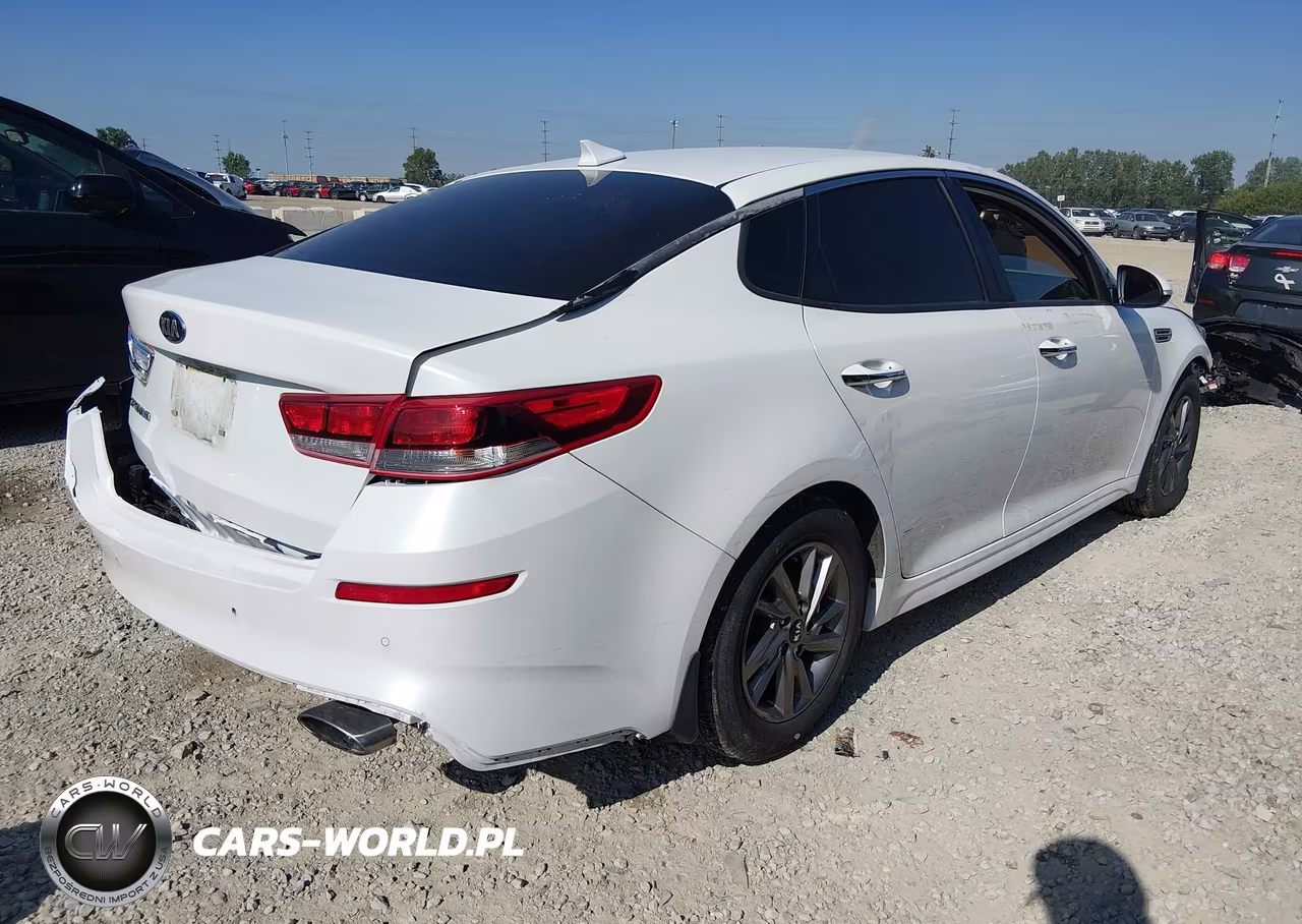 2020 Kia Optima Lx VIN:5XXGT4L33LG427257 - 4