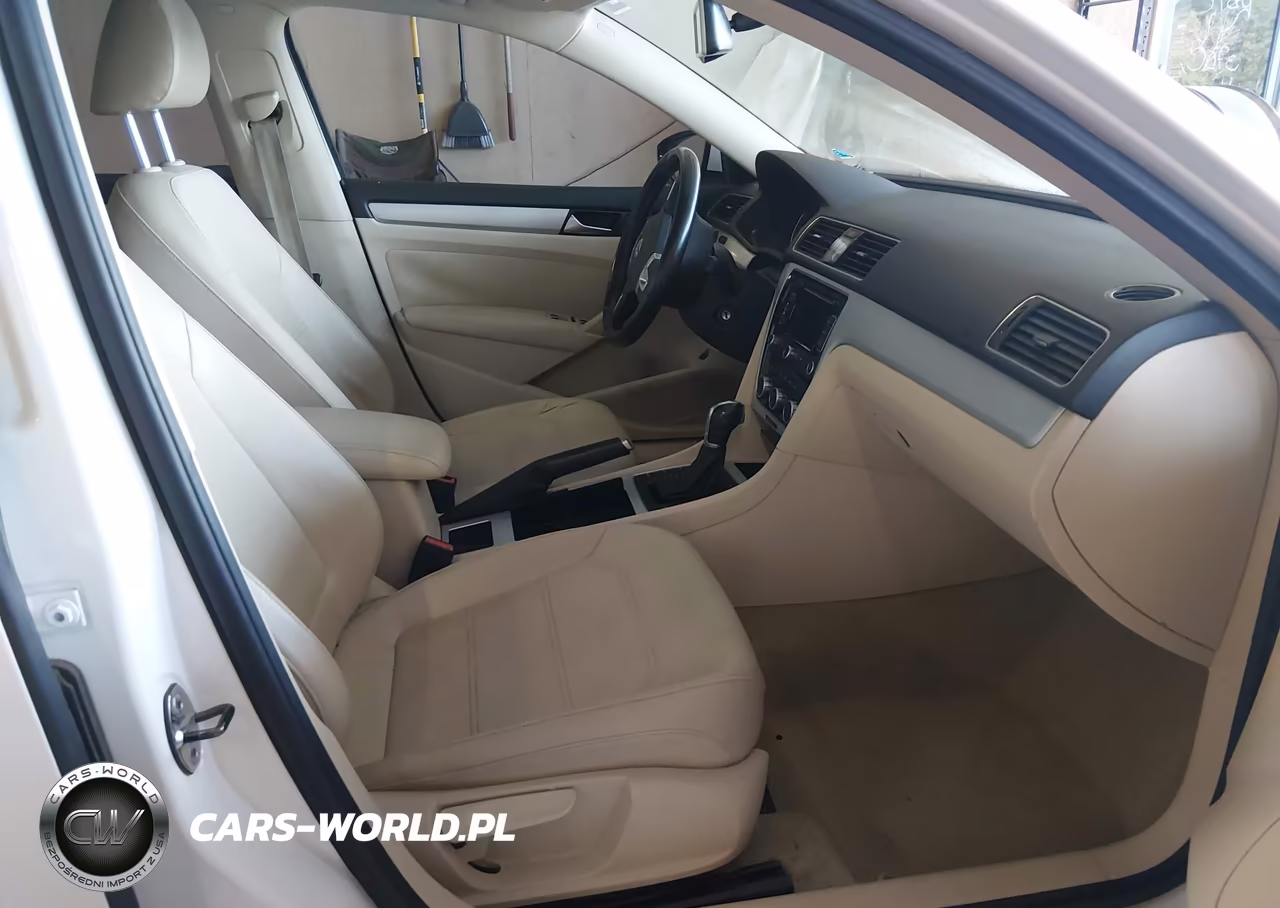 2012 Volkswagen Passat 2.0L Tdi Se VIN:1VWBN7A37CC063530 - 5