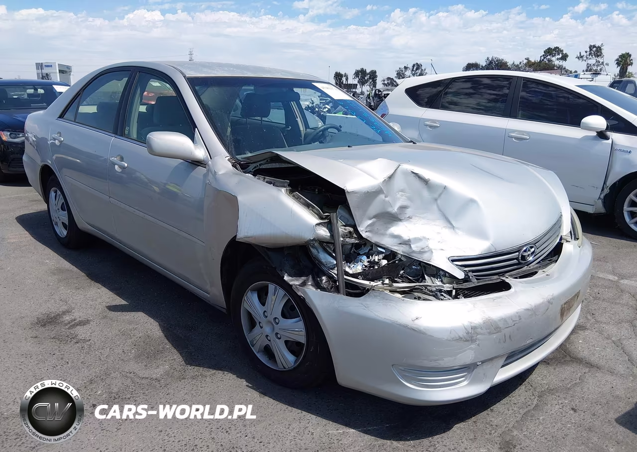 2005 Toyota Camry Le